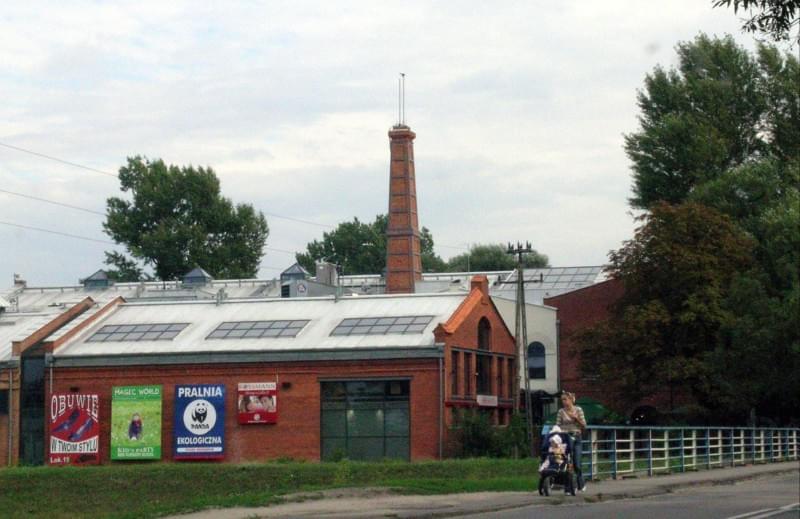 [KonstancinJeziorna] Stara Papiernia SkyscraperCity Forum