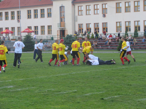 Kopiowanie, przetwarzanie i rozpowszechnianie tych zdjęć w całości lub w części bez mojej zgody jest zabronione i stanowi naruszenie praw autorskich. Podstawa prawna: Dz. U. 94 nr 24 poz. 83, sprost.: Dz. U. 94 nr 43 poz. 170