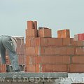 Robotnik przy pracy... #fundamenty #Chorzów #człowiek #budowa #zyzio