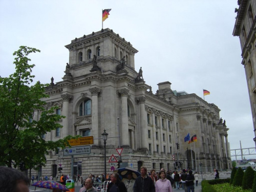 Reichstag w Berlinie #Berlin