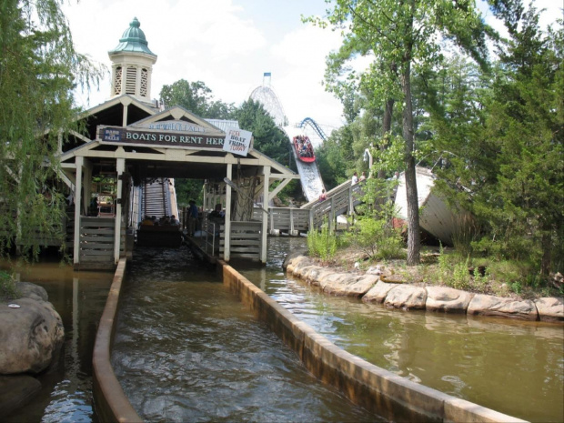 Six Flags - New England