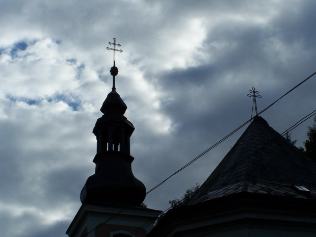 ... #kościół #chmury