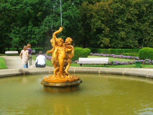 Muzeum Zamoyskich w Kozłówce - fontanna #muzeum #Kozłówka #zabytek #zabytki #fontanna