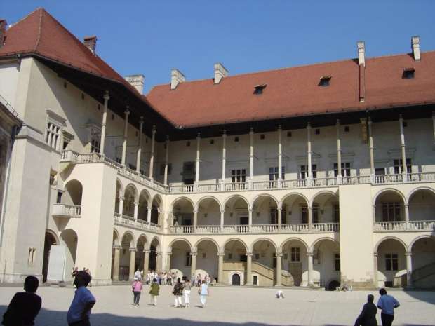 Zamek Królewski na Wawelu - krużganki #Kraków #Miasto #Wawel #Sukiennice