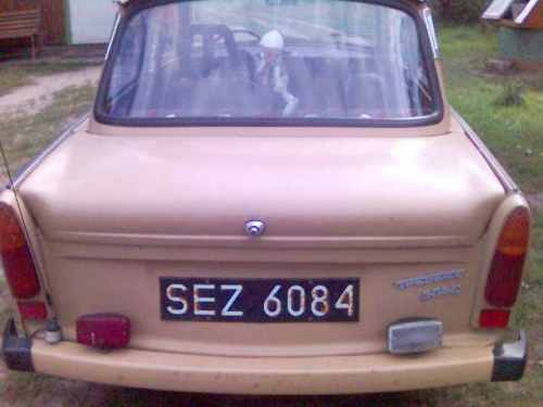 trabant tyl