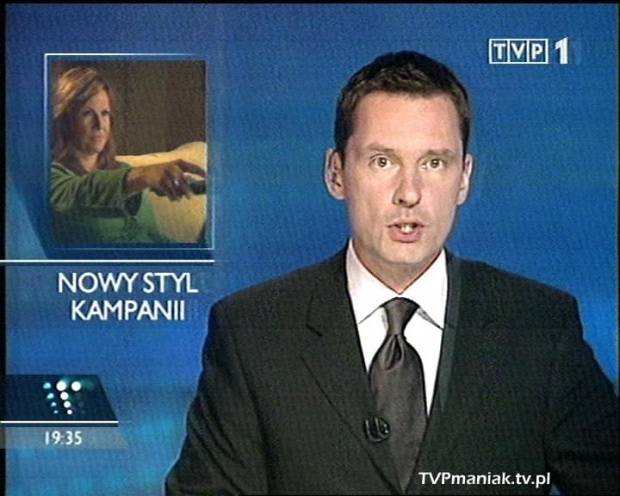 Odświeżone studio Wiadomości TVP1.