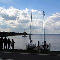 W ciemnoci dnia i wiatłoci nocy powiewa piracka bandera...
