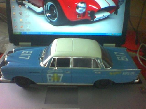 Mercedes 300SE Revell