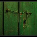 zamek #komoda #drzwi #zamek #drut #zielone