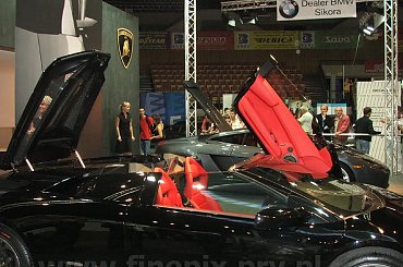 Auto Moto Show 2006 Katowice Spodek #zyzio2000 #Krais #zdjęcia #Katowice #AutoMotoShow2006 #Spodek