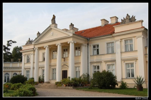 Pałac w Śmiełowie #ZAdamMickiewicz #parki #rezydencje #Śmiełów #zamkiamki #AdamMickiewicz