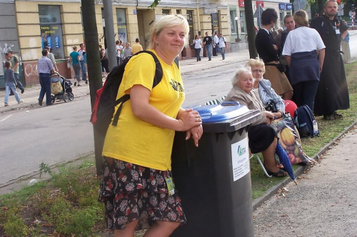 Ulka to se kosz przywłaszczyła na alejach...i nie chciala go oddac...:D