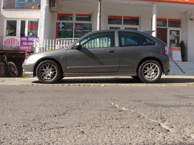 MG ZR