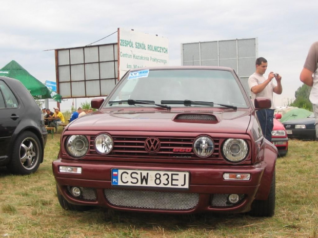 Foto by MareQ member of VW-Cult.pl #Rusocin #Tunning #Golf #Polo #Caddy #Zloty #Spot #Volkswagen #VWMania