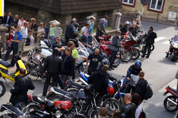 Motocyklowa Msza Święta na zakończenie sezonu - Bochnia 2006 #Bochnia #harley #motocykl #msza