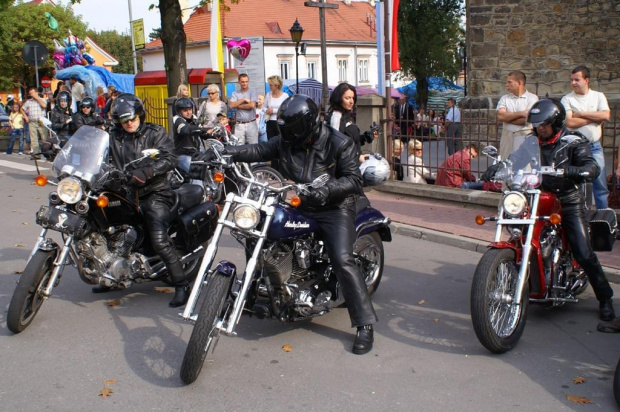 Motocyklowa Msza Święta na zakończenie sezonu - Bochnia 2006 #Bochnia #harley #motocykl #msza