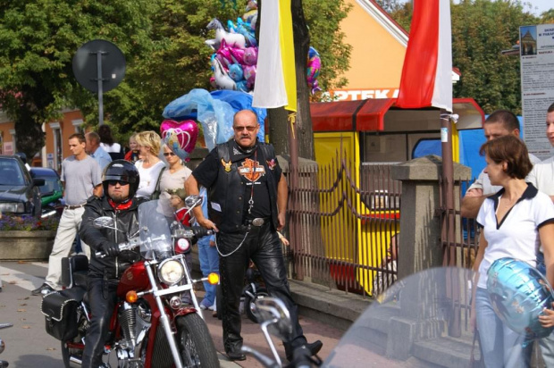 Motocyklowa Msza Święta na zakończenie sezonu - Bochnia 2006 #Bochnia #harley #motocykl #msza