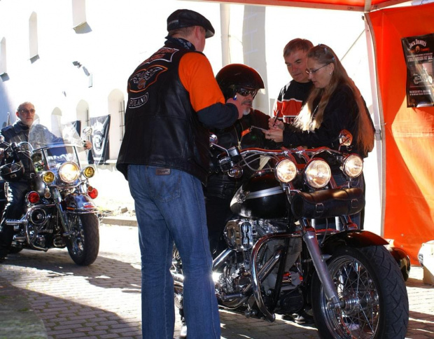 Harley Davidson Club Lublin - Zakończenie Sezonu - Kazimierz Dolny 2006 #Harley #Davidson #zlot #motocykl