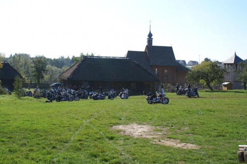 Harley Davidson Club Lublin - Zakończenie Sezonu - Kazimierz Dolny 2006 #Harley #Davidson #zlot #motocykl