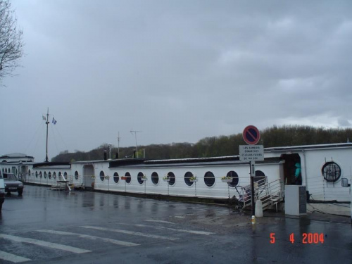 Conflans-Sainte Honorine - unikalny statek-kociół "Je Sers" - nigdzie indziej czego takiego nie ma !