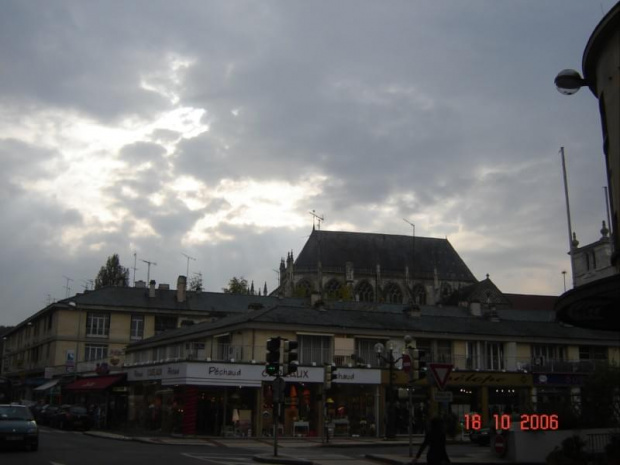 Beauvais - okolice Katedry i Centrum