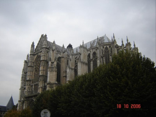 Beauvais - okolice Katedry i Centrum