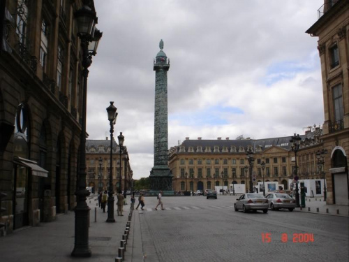 Paris I (1. dzielnica Paryża) - Place Vendôme, gdzie mieszkał Cyprian Norwid i skšd po raz ostatni w życiu wyjechali Dodi Al-Fayed i Księżna Diana !