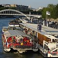 Paris VII (7. dzielnica Paryża) - Pont d'Iéna (Most Iéna) - widok na statki