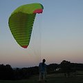 Twój samolot w plecaczku...hangar w szafie...paraglide :)