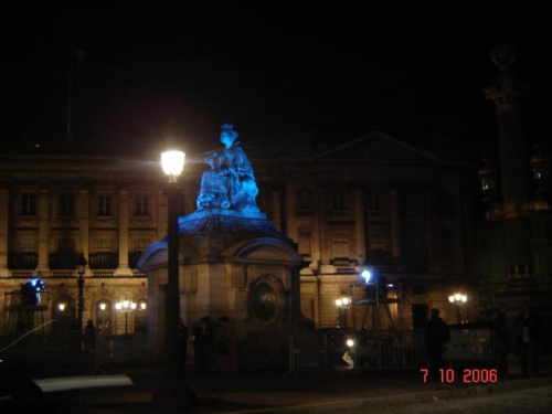 Paris VIII (8. dzielnica Paryża) - Plac Concorde