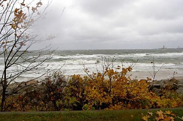 Westerplatte-sztorm to 8-nie ma szans na stabilnosć nóg! #Westerplatte #sztorm #NadMorzem #jesień