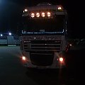 DAF XF 105 by night