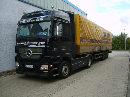 MERCEDES ACTROS BLACK EDITION/GERMANY