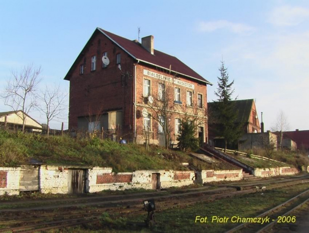 Białośliwie Wąskotorowe - budynek przy dworcu wąskotorowym. #kolej #kolejka #wąskotorowa #Białośliwie #PKP