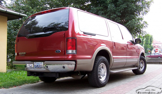 Ford Excursion