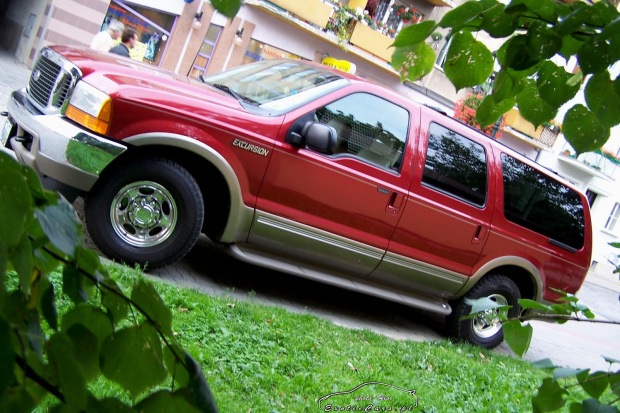 Ford Excursion