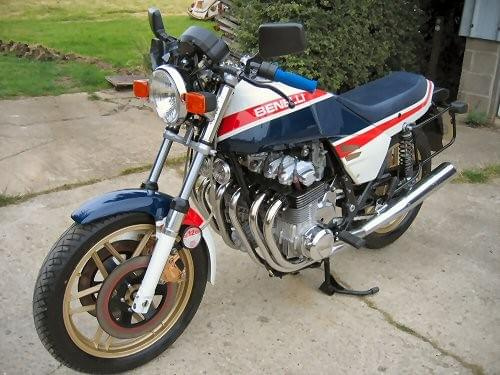 Benelli Sei 900