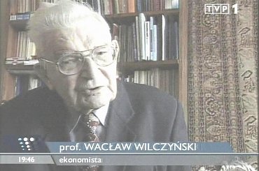 Specjalne wydanie głównych "Wiadomości" 13 grudnia 2006 roku - 25. rocznica ogłoszenia stanu wojennego.
www.TVPmaniak.tv.pl #tvp #tvp1 #wiadomości #gawryluk #dorota #StanWojenny #tvpmaniak