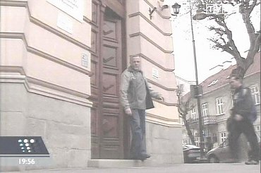 Specjalne wydanie głównych "Wiadomości" 13 grudnia 2006 roku - 25. rocznica ogłoszenia stanu wojennego.
www.TVPmaniak.tv.pl #tvp #tvp1 #wiadomości #gawryluk #dorota #StanWojenny #tvpmaniak