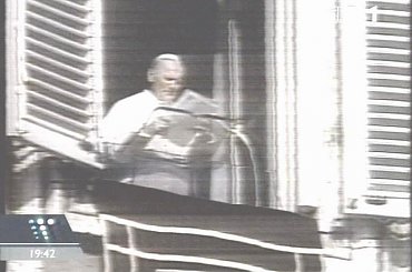 Specjalne wydanie głównych "Wiadomości" 13 grudnia 2006 roku - 25. rocznica ogłoszenia stanu wojennego.
www.TVPmaniak.tv.pl #tvp #tvp1 #wiadomości #gawryluk #dorota #StanWojenny #tvpmaniak