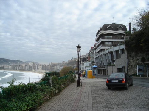 Donostia / San Sebastián - przepiękna stolica Baskonii, oddalona od Francji zaledwie 15km. Ale bym chciał tam mieszkać !