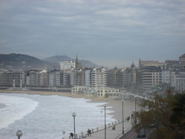 Donostia / San Sebastián - przepiękna stolica Baskonii, oddalona od Francji zaledwie 15km. Ale bym chciał tam mieszkać !