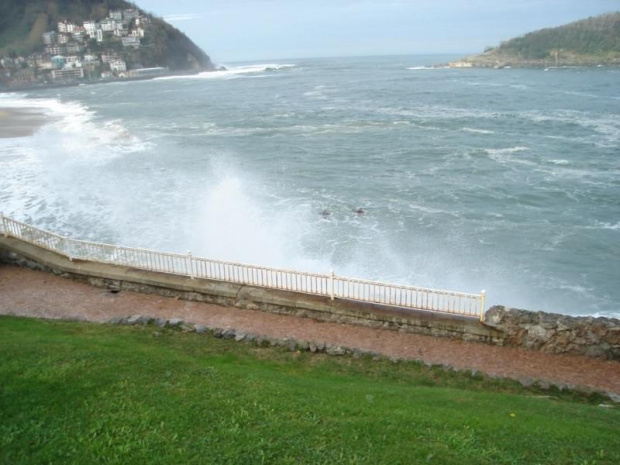 Donostia / San Sebastián - przepiękna stolica Baskonii, oddalona od Francji zaledwie 15km. Ale bym chciał tam mieszkać !