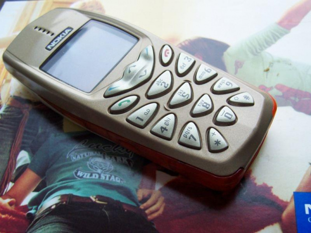 Nokia 3510, kolor beżowy-biały, bezsimlocka, z polskiego salonu, bez wad ukrytych