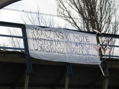 Kaczynski!! #kaczyński #prześcieradło #plakat #studenci #UStudentowMasz
