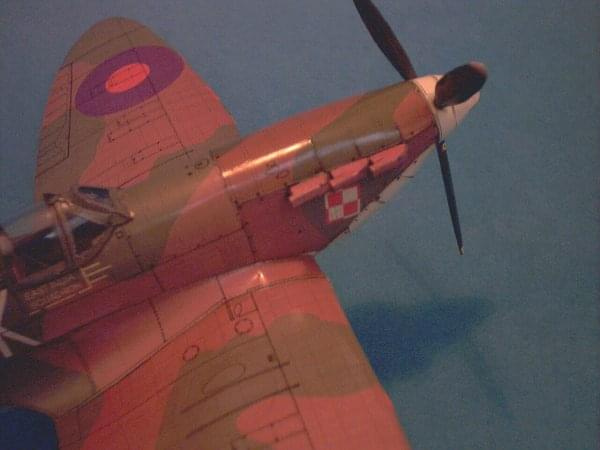 Spitfire Mk II 1:33 Tanie Hobby