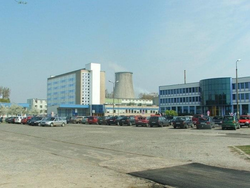 Zakłady Azotowe "Puławy" - parking przed bramą nr 1