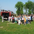 W miesiącu ochrony przeciwpożarowej, a dokładnie 09.05.2006 na boisku sportowym w Czepielowicach odbyło się spotkanie dzieci z klas 1-6 tutejszej szkoły ze strażakami z naszej OSP. Na spotkaniu miała miejsce krótka prezentacja wyposażenia naszego Jelcz...