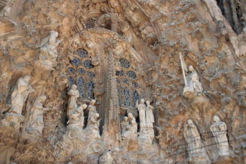 Sagrada Familia Close