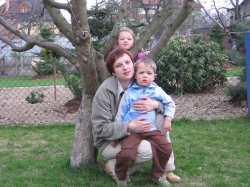 z dzieÄmi na ogrodzie, kwiecieĹ 2006 #ZDziećmiNaOgrodzie #Kwiecień2006